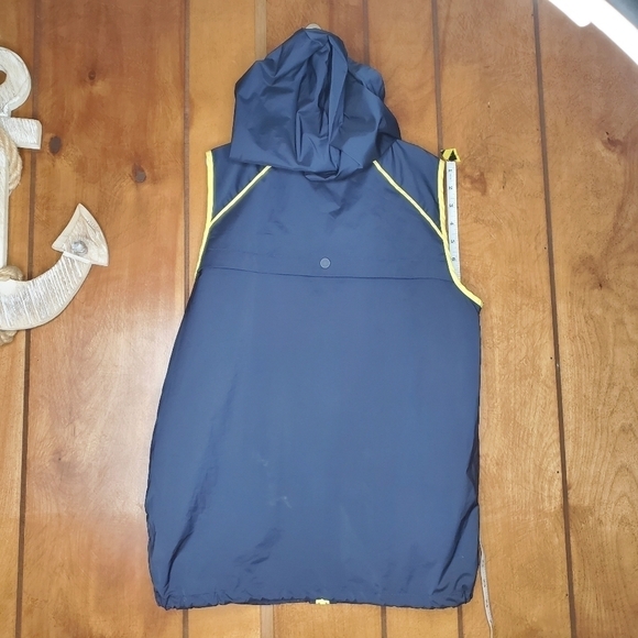 Hunter x Target rain vest - Picture 10 of 10